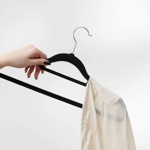 Вешалка-плечики для одежды велюр (5шт) бежевые- фото3