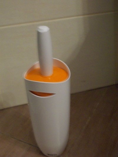 Ерш напольный пластмассовый с подставкой М-Е05-05  - фото